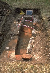 la sepoltura T2 al termine dello scavo